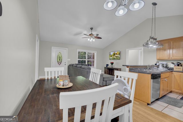 211 Normandy Trail, Lavonia, GA 30553