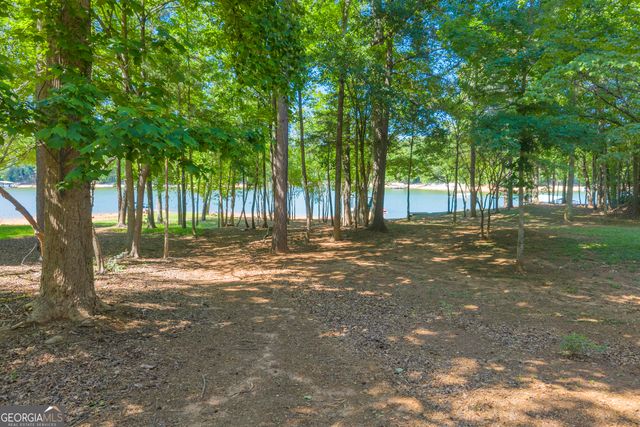 211 Normandy Trail, Lavonia, GA 30553