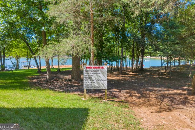 211 Normandy Trail, Lavonia, GA 30553