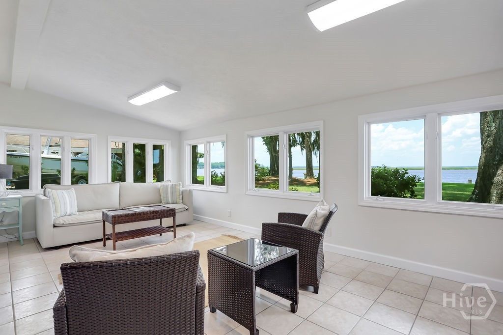 Image 27 of property listing at 12 Williamson Drive, Richmond Hill, GA 31324