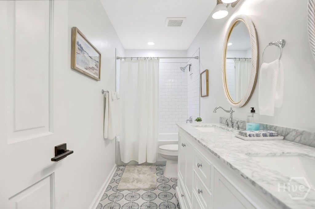 Image 47 of property listing at 12 Williamson Drive, Richmond Hill, GA 31324