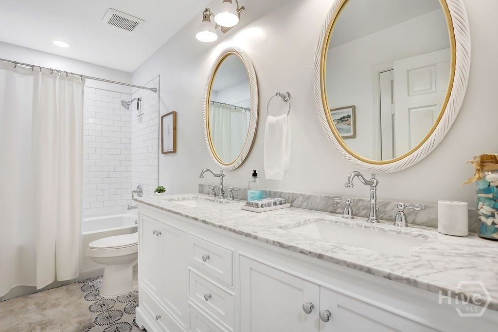 Image 48 of property listing at 12 Williamson Drive, Richmond Hill, GA 31324