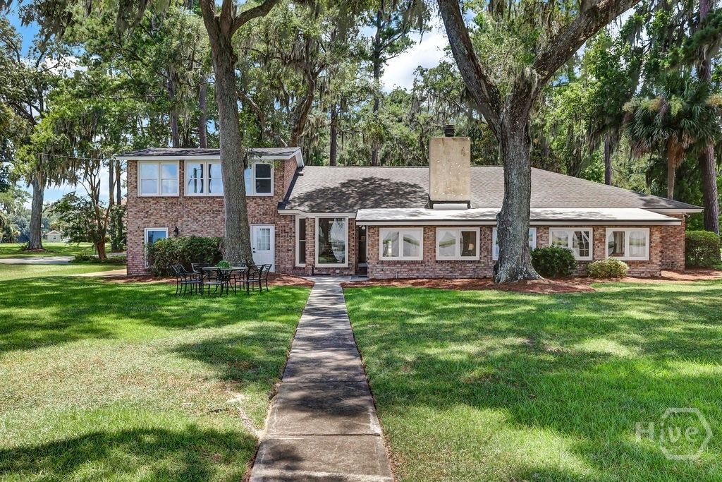 Image 49 of property listing at 12 Williamson Drive, Richmond Hill, GA 31324