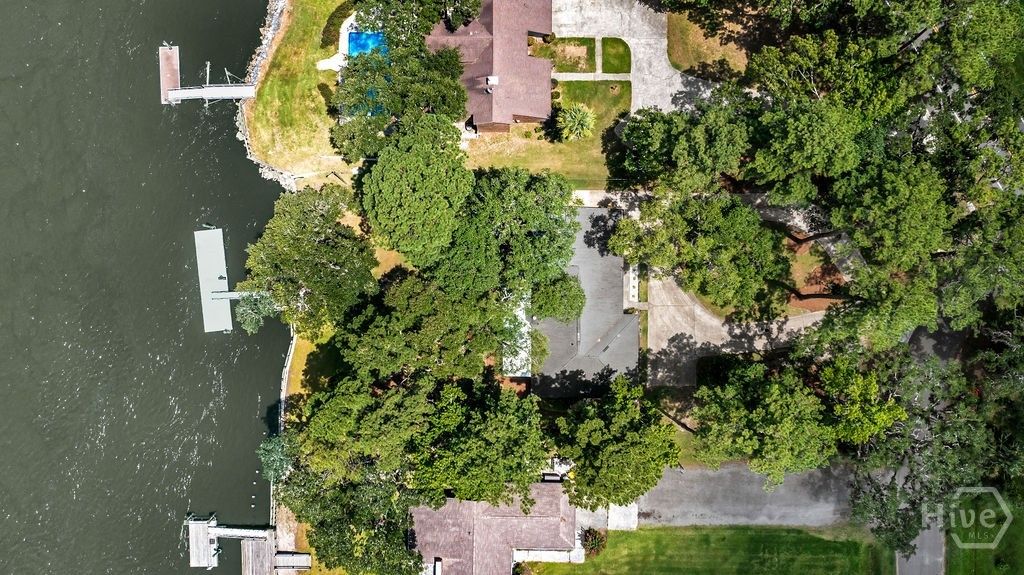 Image 59 of property listing at 12 Williamson Drive, Richmond Hill, GA 31324