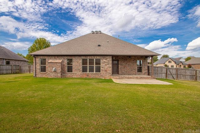 230 Vintage Cove, Conway, AR 72034