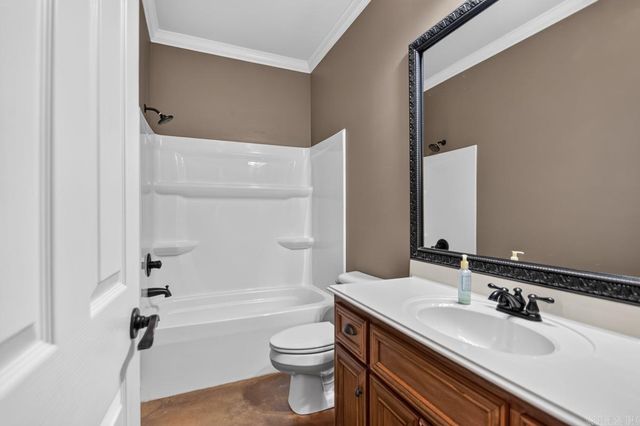 230 Vintage Cove, Conway, AR 72034