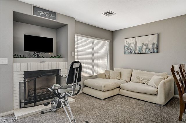 8863 Chapman Point, Las Vegas, NV 89129