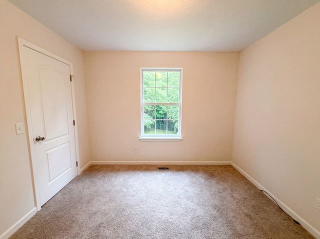 1382 Neptune Rd, Ashland City, TN 37015