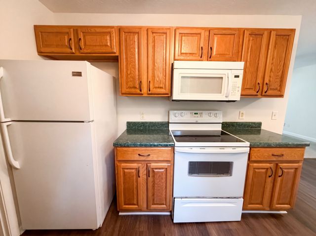 1382 Neptune Rd, Ashland City, TN 37015