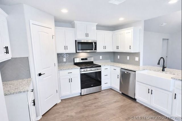 12029 E 108th Street N, Owasso, OK 74055