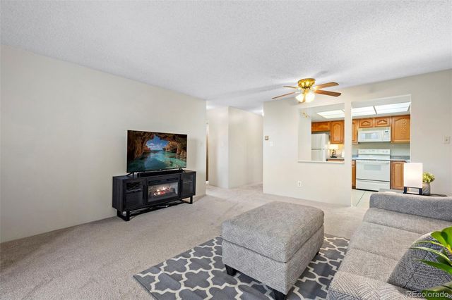 13992 E Marina Drive 407, Aurora, CO 80014