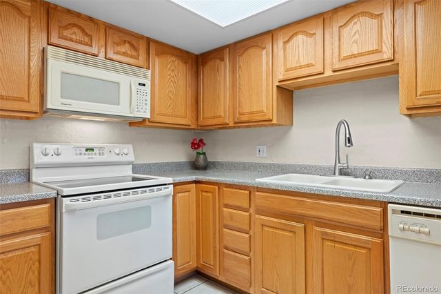 13992 E Marina Drive 407, Aurora, CO 80014