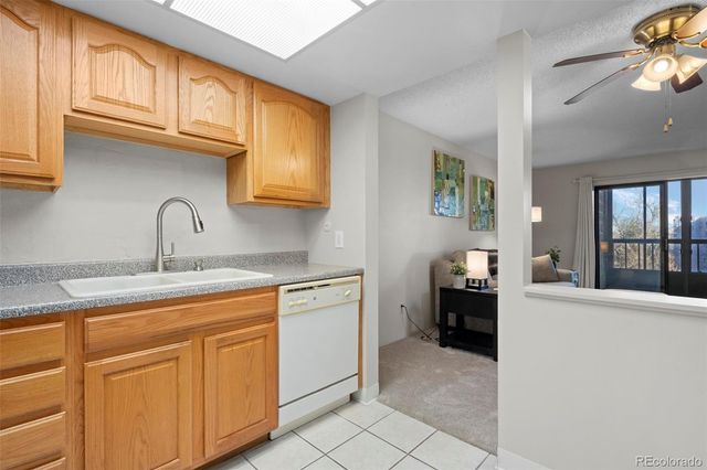 13992 E Marina Drive 407, Aurora, CO 80014
