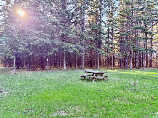 2640 18th Street NW, Baudette, MN 56623