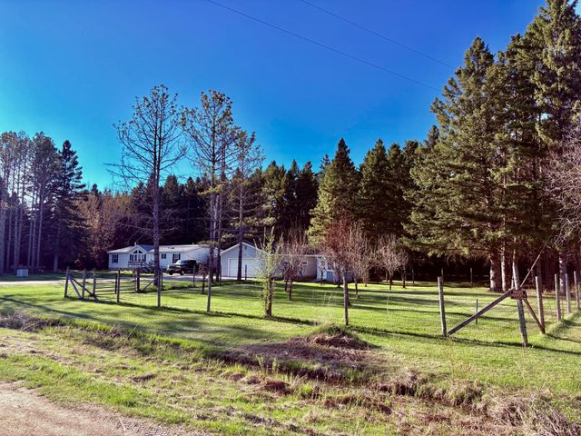 2640 18th Street NW, Baudette, MN 56623