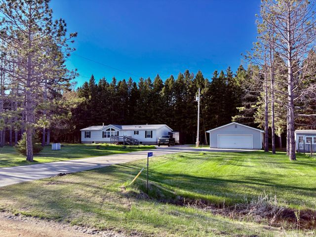 2640 18th Street NW, Baudette, MN 56623