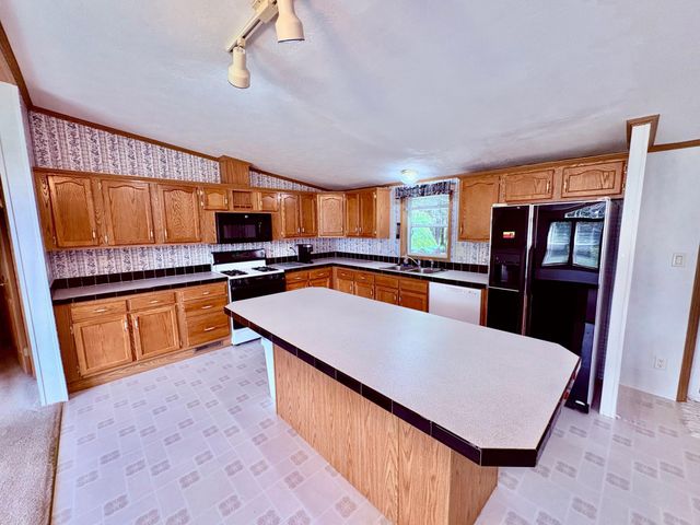 2640 18th Street NW, Baudette, MN 56623