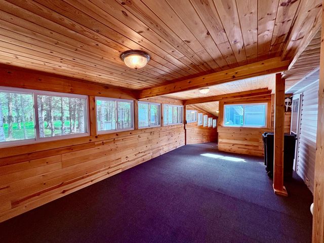 2640 18th Street NW, Baudette, MN 56623