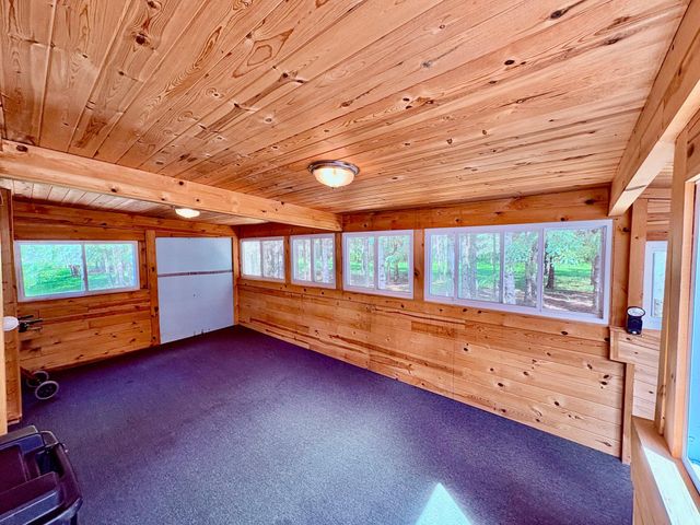 2640 18th Street NW, Baudette, MN 56623