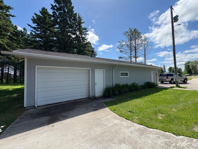 2640 18th Street NW, Baudette, MN 56623