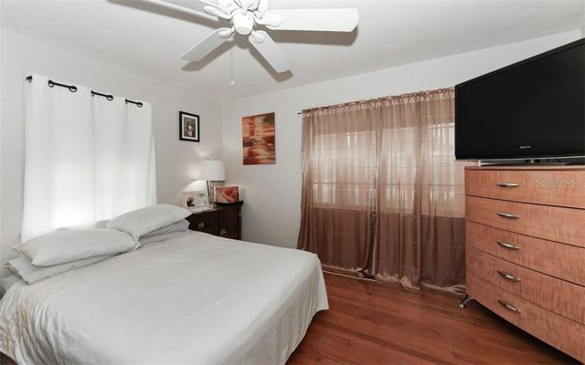 2141 SUNNYSIDE LANE, Sarasota, FL 34239