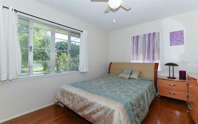 2141 SUNNYSIDE LANE, Sarasota, FL 34239