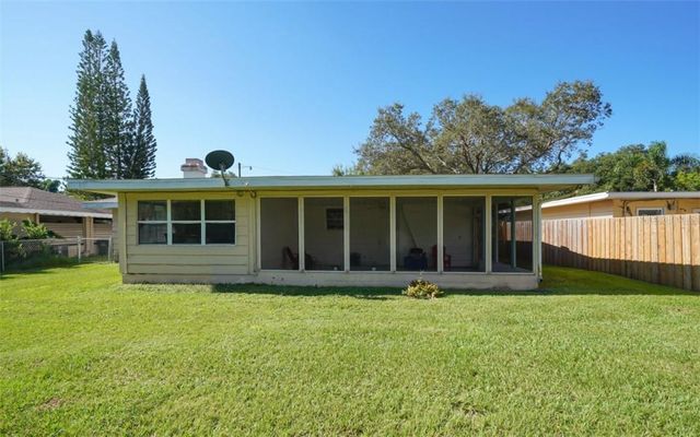 2141 SUNNYSIDE LANE, Sarasota, FL 34239