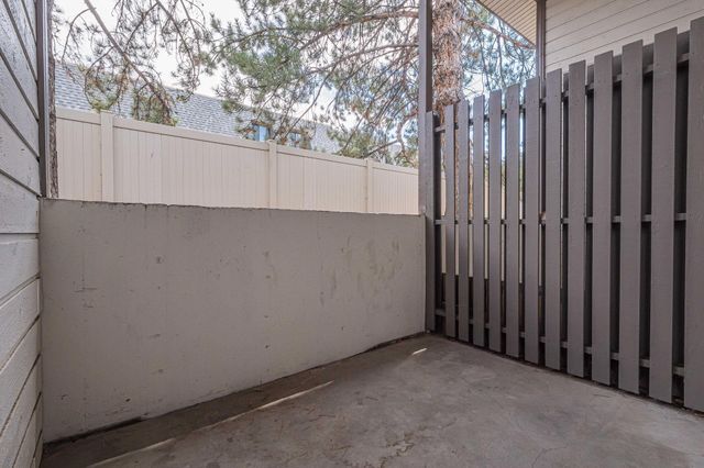 2150 College Pl Apt 22, Grand Junction, CO 81501