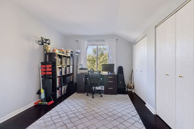 9239 WOODBURY Court, Orland Park, IL 60462