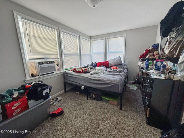 4143 W Market St, Louisville, KY 40212