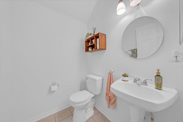 9512 WEST PARK VILLAGE DRIVE 107, Tampa, FL 33626
