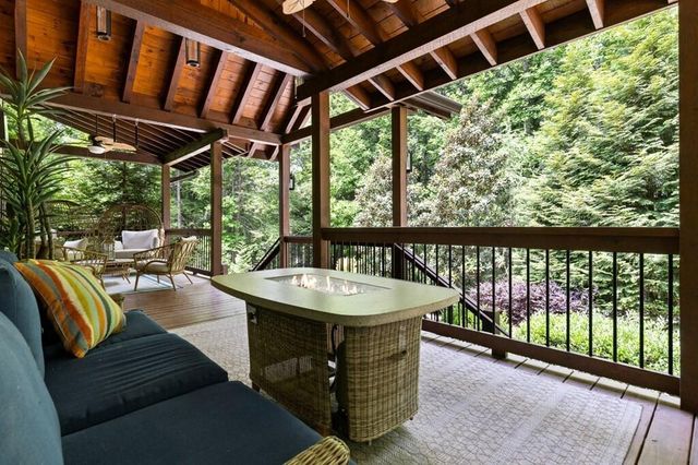 91 River Road, Cherry Log, GA 30522