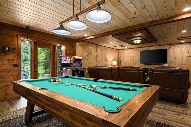 91 River Road, Cherry Log, GA 30522
