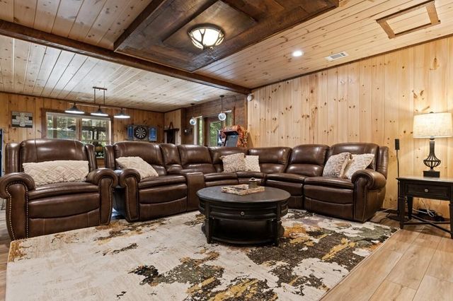 91 River Road, Cherry Log, GA 30522