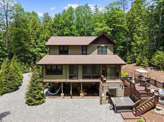 91 River Road, Cherry Log, GA 30522