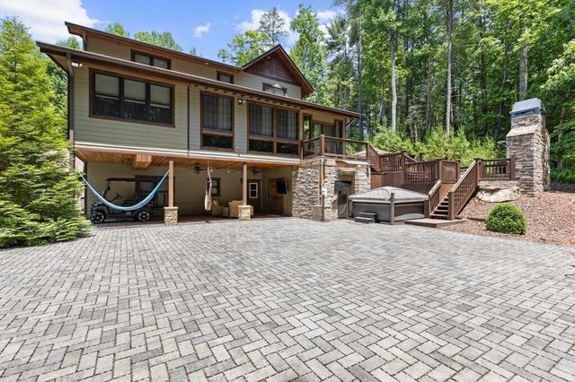 91 River Road, Cherry Log, GA 30522