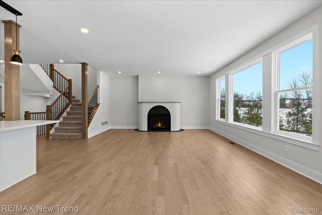 203 Mountain View Lane, Milford Village, MI 48381