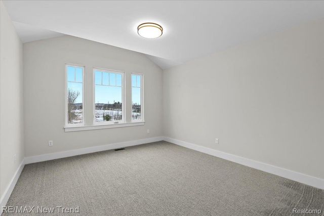 203 Mountain View Lane, Milford Village, MI 48381