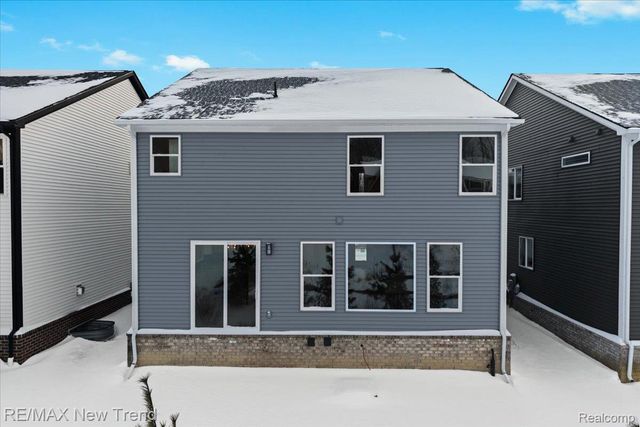 203 Mountain View Lane, Milford Village, MI 48381