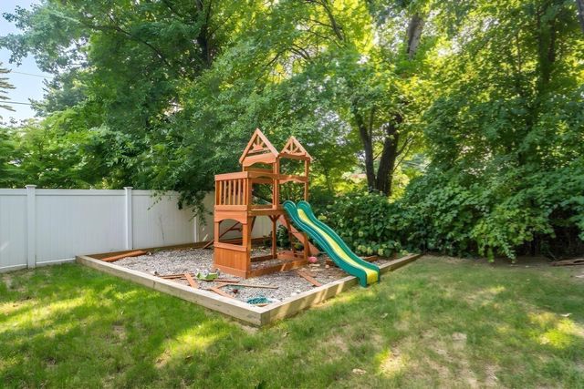3 Short Street, Franklin, MA 02038