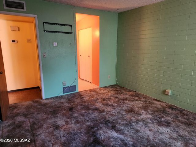 4093 S Queen Palm Drive, Tucson, AZ 85730