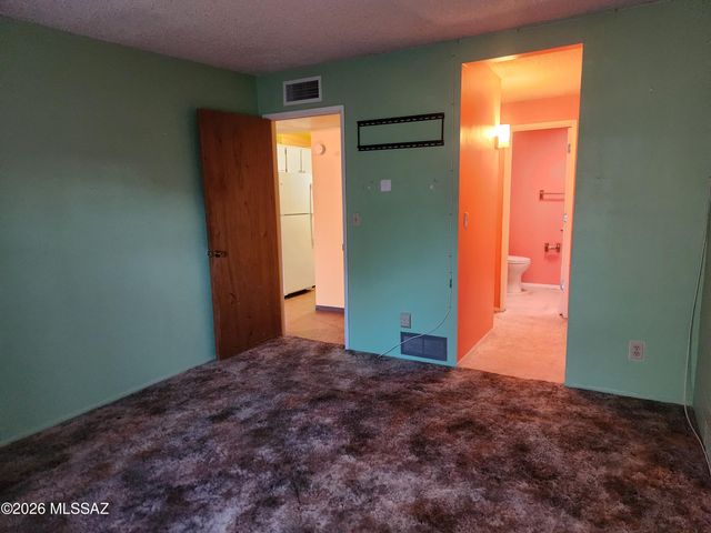 4093 S Queen Palm Drive, Tucson, AZ 85730