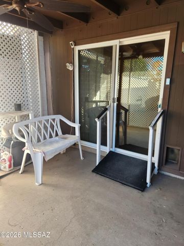 4093 S Queen Palm Drive, Tucson, AZ 85730