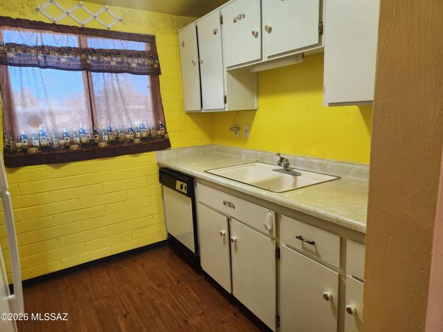 4093 S Queen Palm Drive, Tucson, AZ 85730