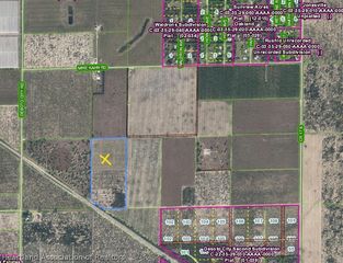 5423 Mike Kahn Road, Sebring, FL 33876
