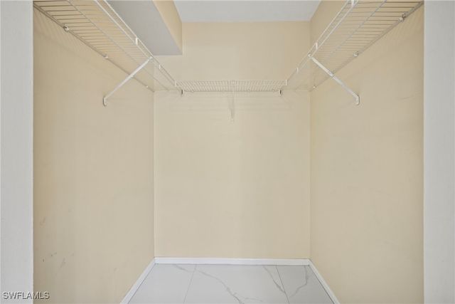 1820 Florida Club CIR 2103, Naples, FL 34112