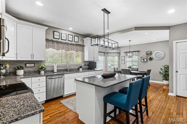 926 Kingsridge Court, Wildwood, MO 63021