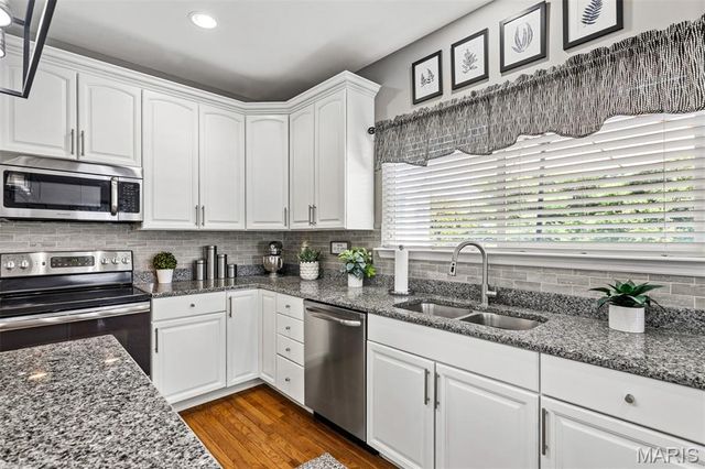 926 Kingsridge Court, Wildwood, MO 63021