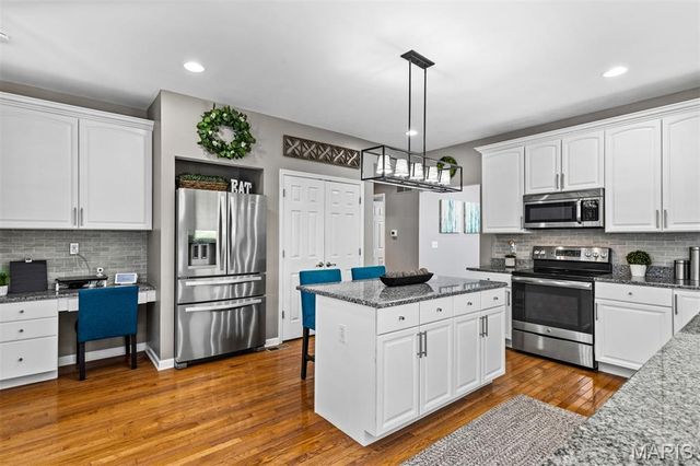 926 Kingsridge Court, Wildwood, MO 63021