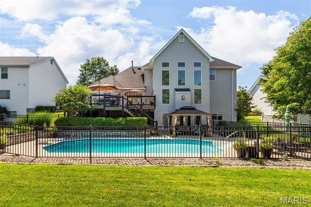 926 Kingsridge Court, Wildwood, MO 63021